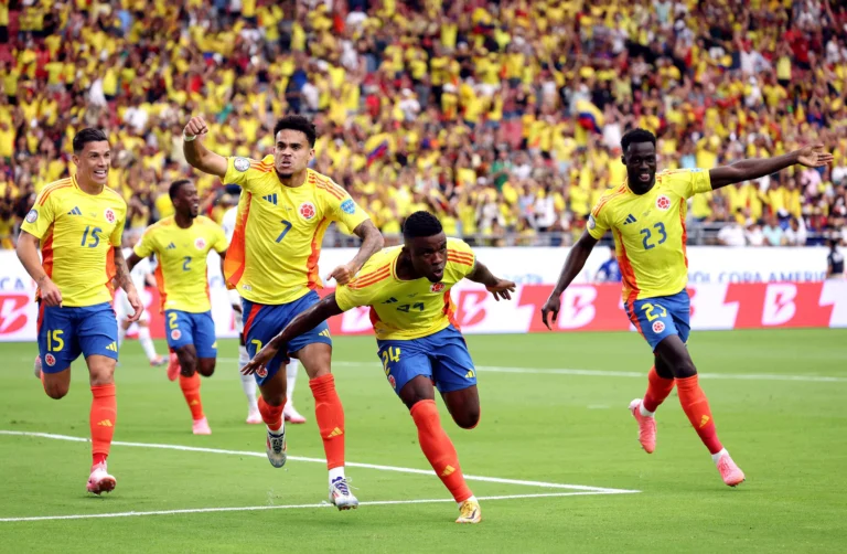 COLOMBIA 1 – 0 URUGUAY